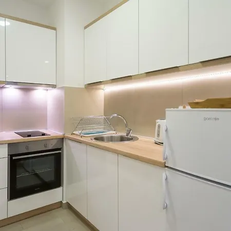 Apartment Tirena *